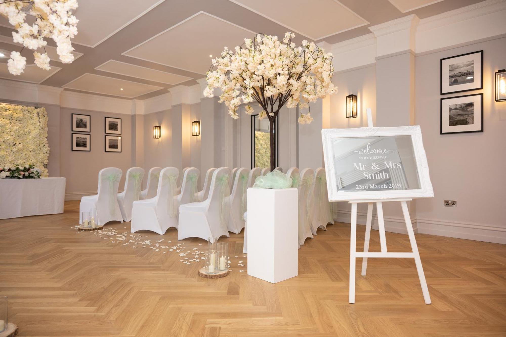 Park House Hotel ชิฟนาล ภายนอก รูปภาพ